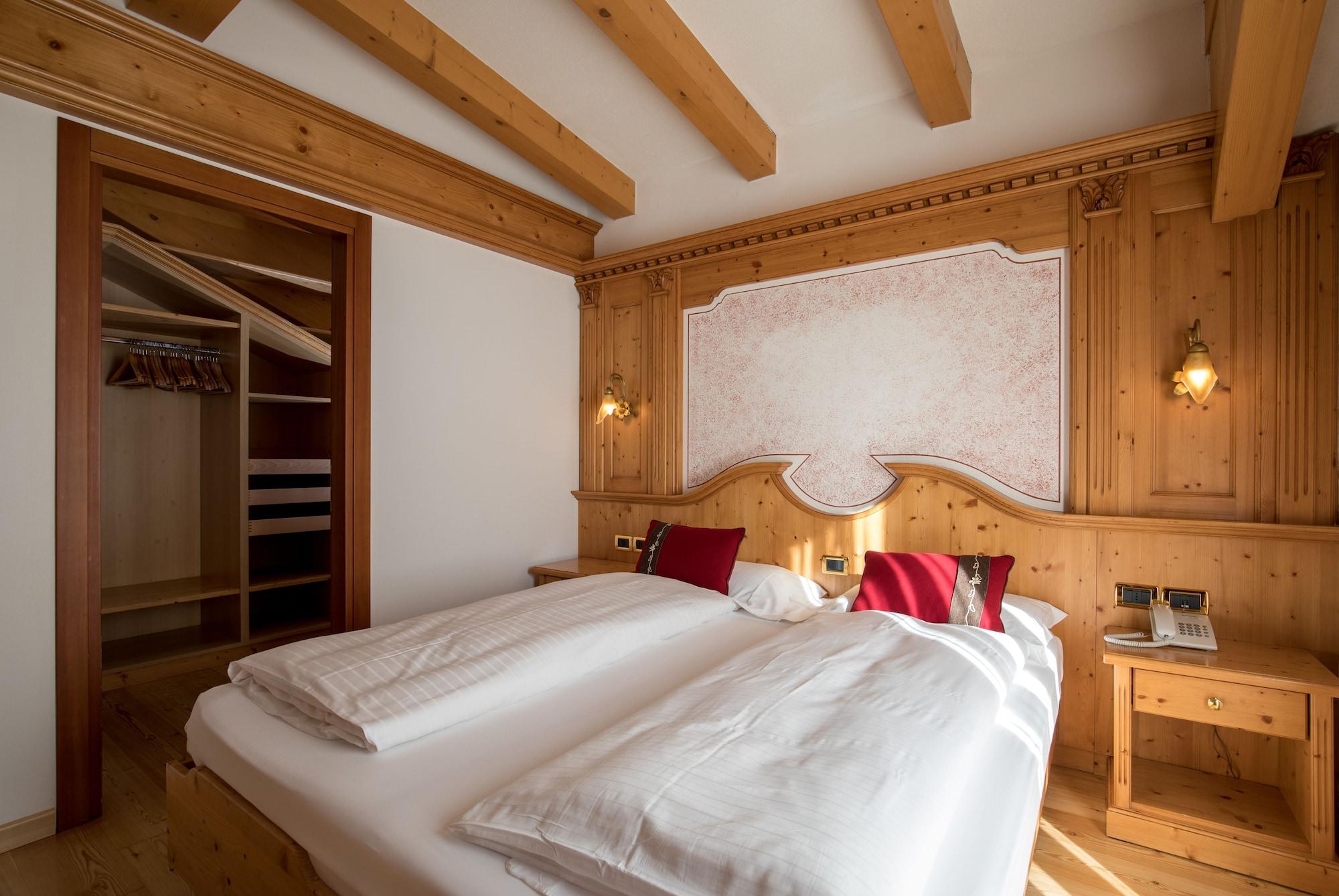 Hotel Chalet All'Imperatore Madonna Buitenkant foto