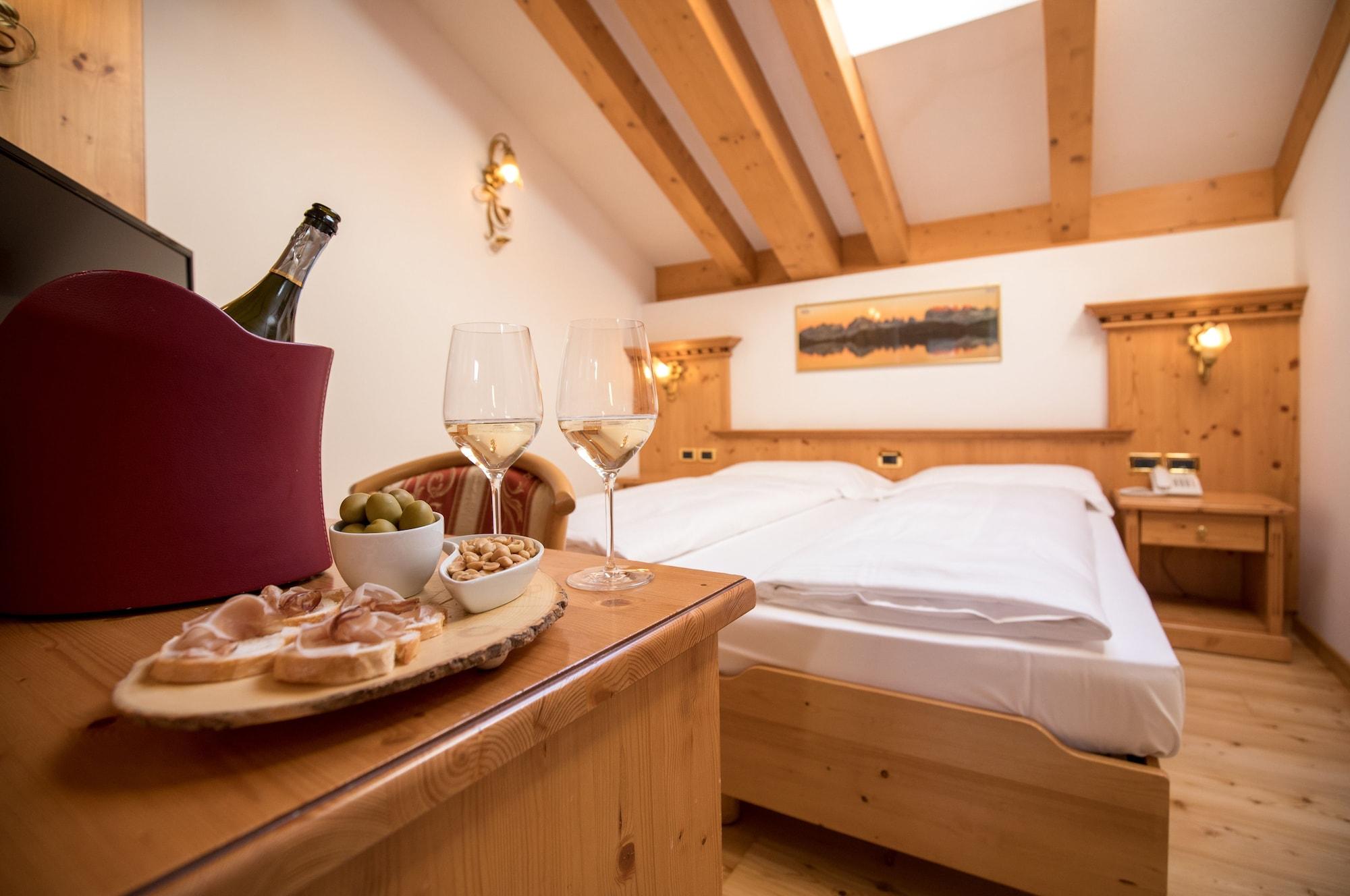 Hotel Chalet All'Imperatore Madonna Buitenkant foto