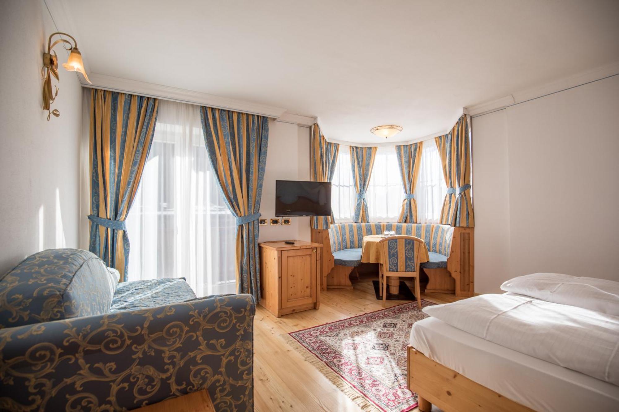 Hotel Chalet All'Imperatore Madonna Buitenkant foto