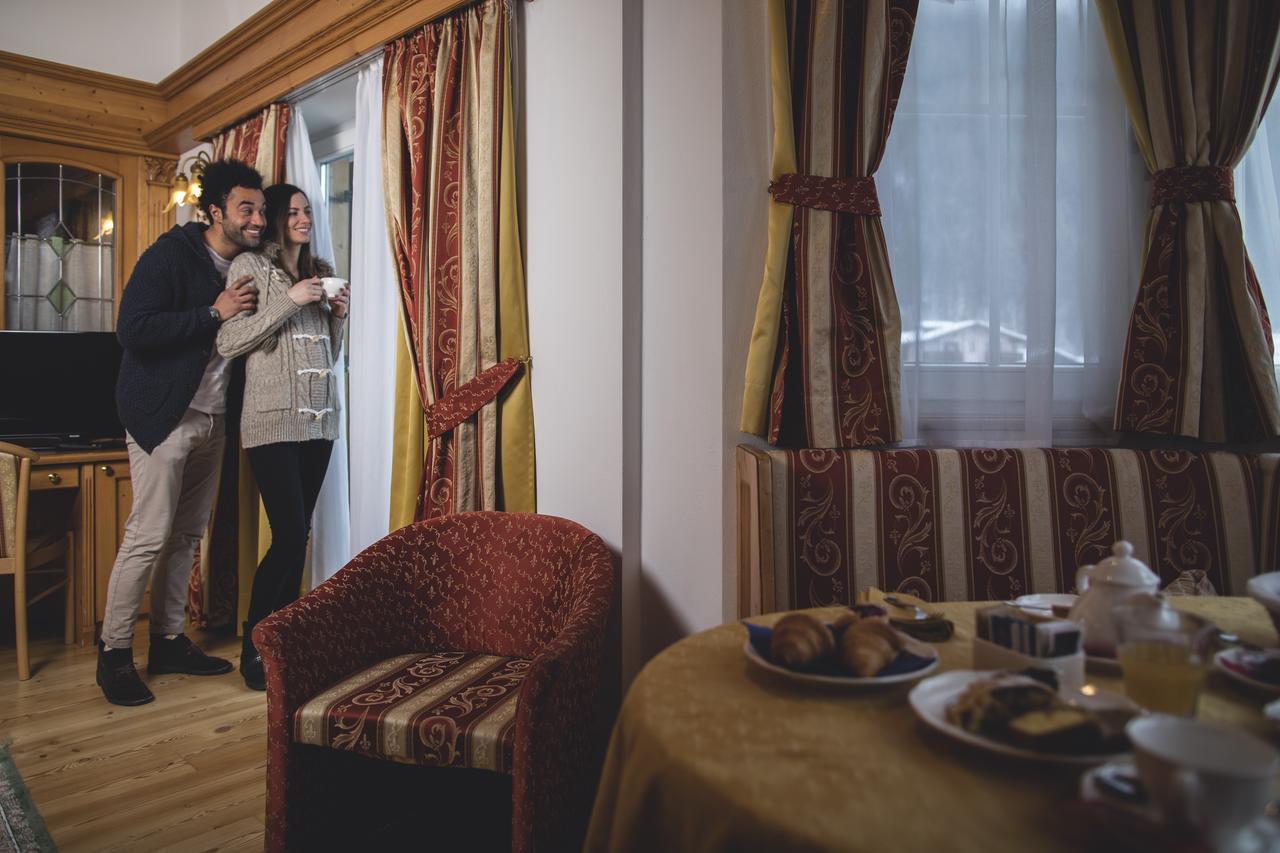 Hotel Chalet All'Imperatore Madonna Buitenkant foto